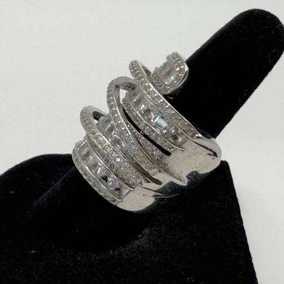 Silver Tone & CZ Statement Ring The Lubiana Size 5.5 - Picture 5 of 8